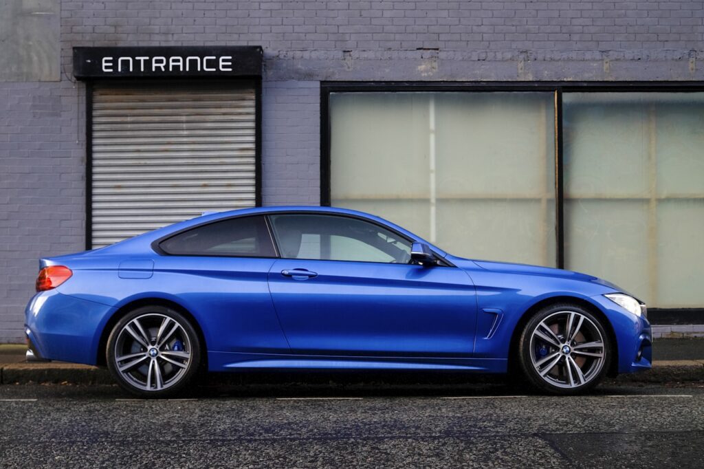 Enterprise vs Hertz: Price, Fees, Locations, and Rental Experience